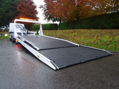 Tilt and Slide – Twin Deck image 5
